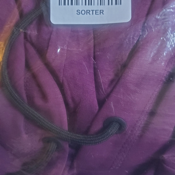 New Torrid Plum Active hoodie - Picture 3 of 6